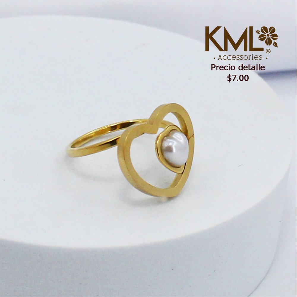ANILLO DORADO CORAZON PERLA