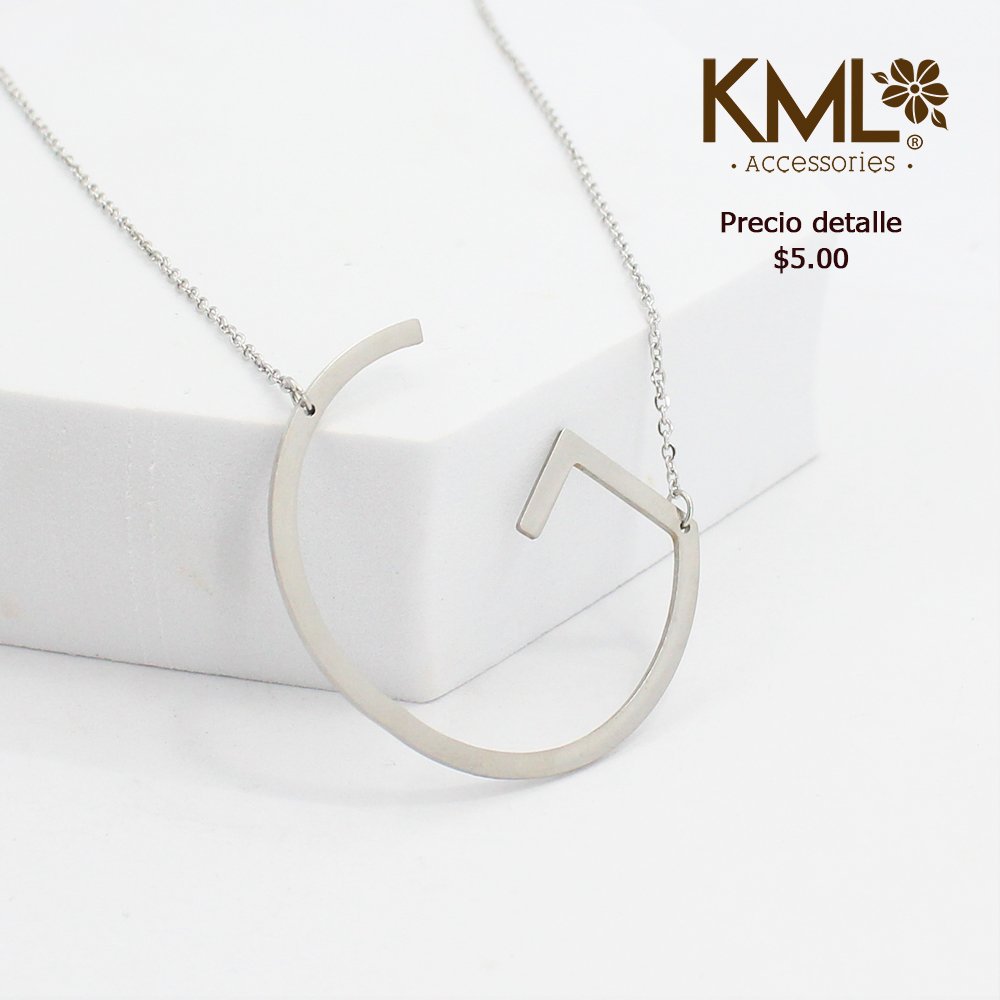 COLLAR PLATEADO G