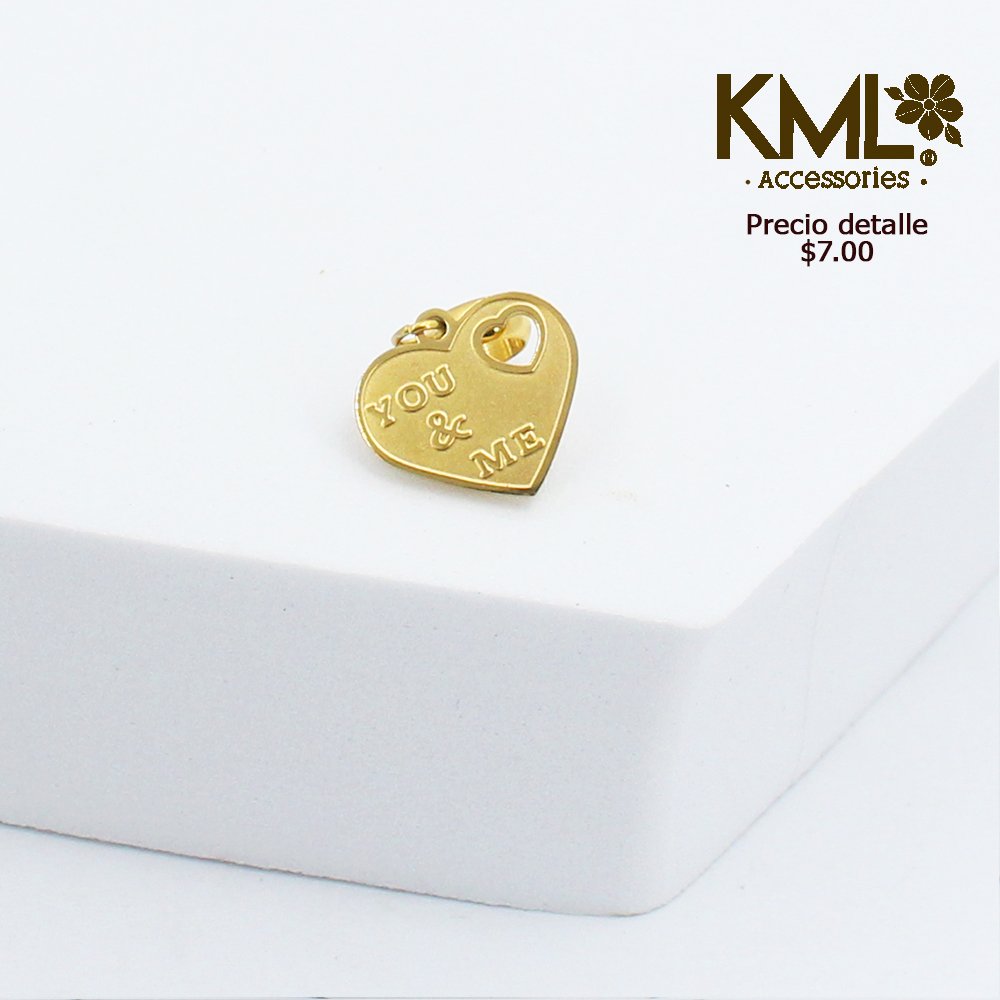 KITTHY DORADO CORAZON