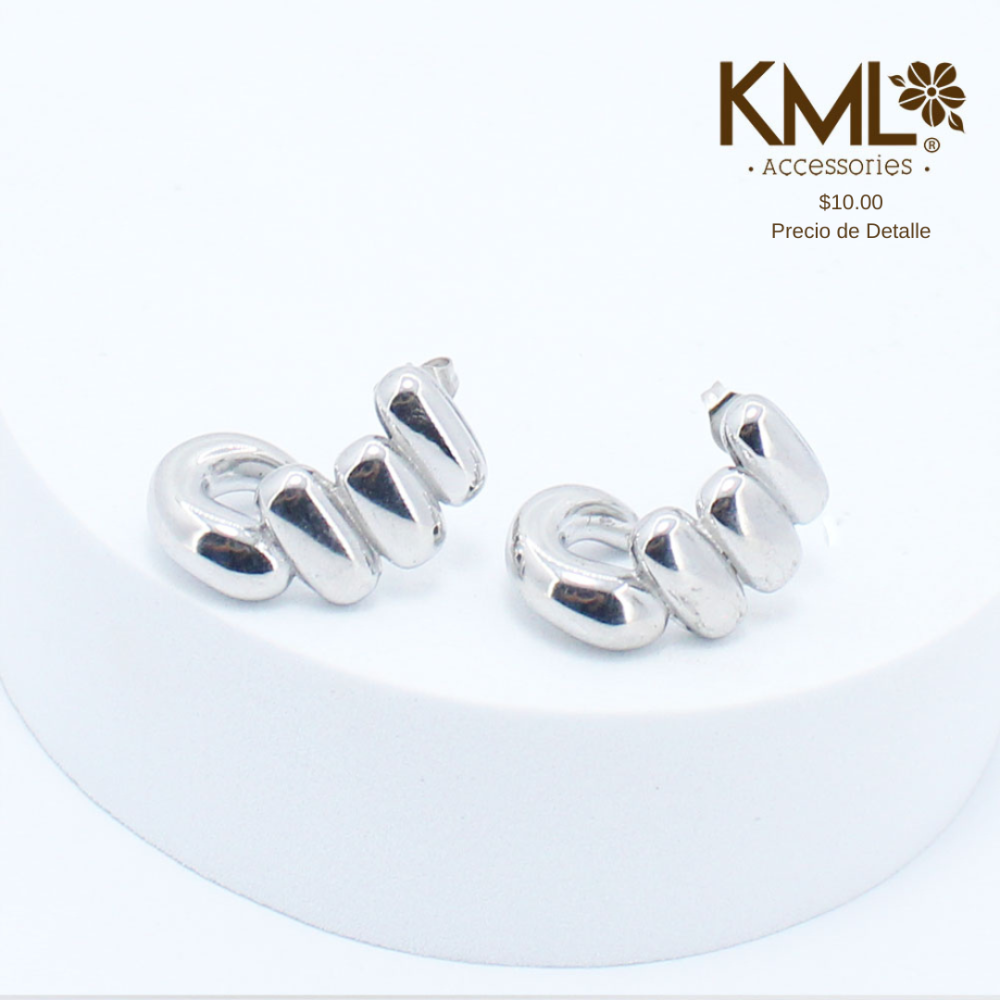 ARETE TIPO GOTA RECTANGULO PLATEADO