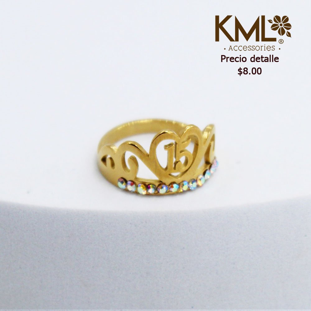 ANILLO 15 AÑOS CORAZÓN CIRCONES TORNASOL