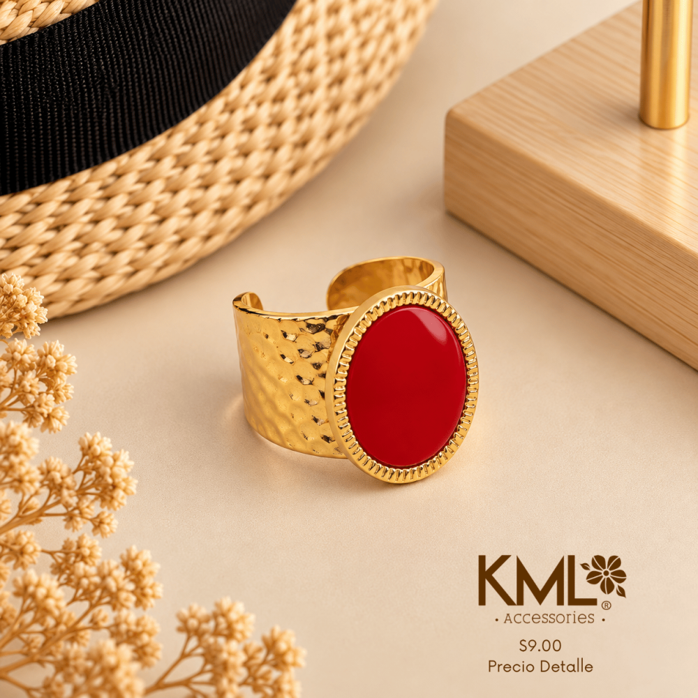 ANILLO DORADO OVALO ROJO