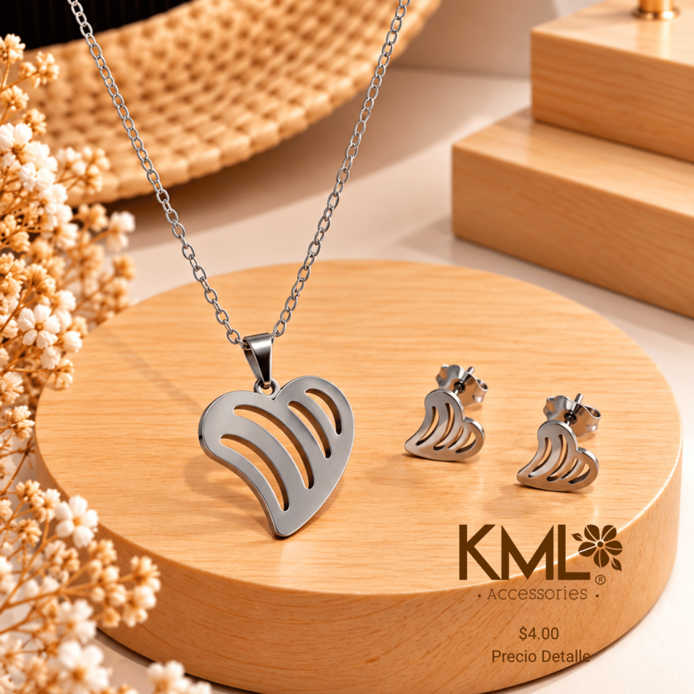 SET PLATEADO CORAZON RAYA